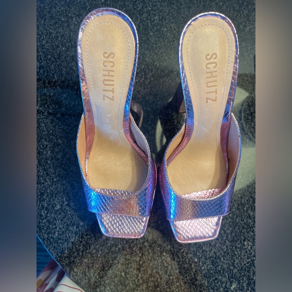 SCHULTZ  ANDRINA plataform sandal leather Rose Metallic.NEW, size 7B USA. Sexy😉